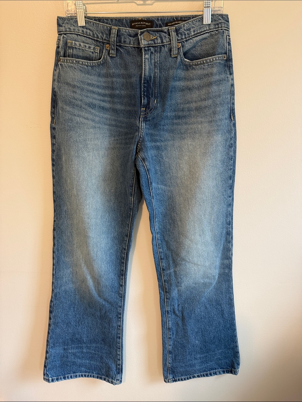 Banana Republic Women’s High Rise Relaxed Bootcut Jeans, size 28P